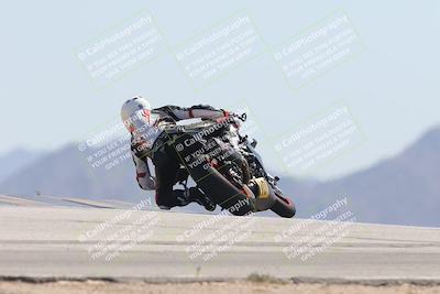 media/Oct-04-2025-CVMA (Sat) [[408bcdd6e4]]/Race 7- Formula 40 MW and LW/